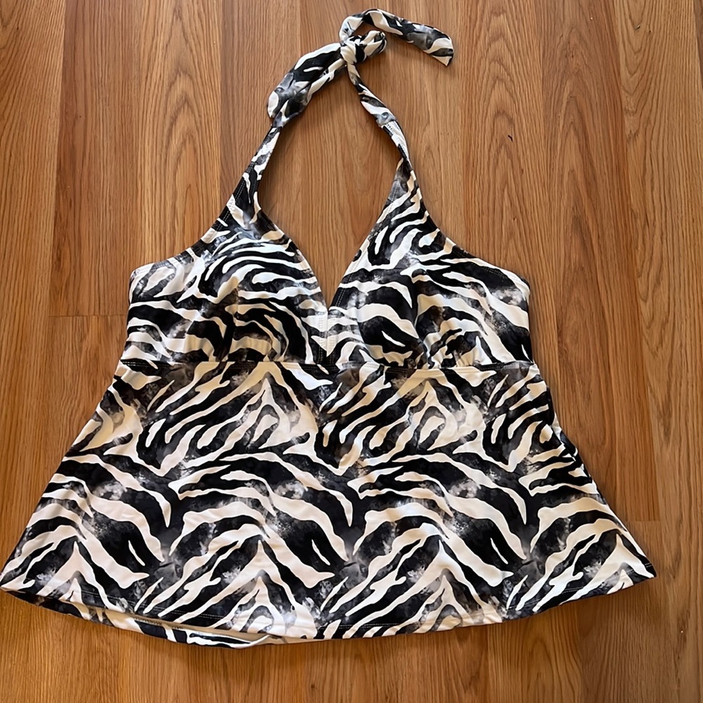 Plus size Swim top